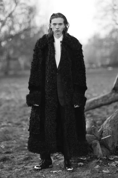 Look 6